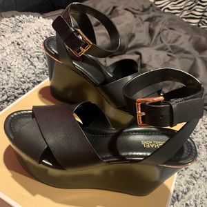 MICHAEL MICHAEL KORS Black Abbott Leather Wedge